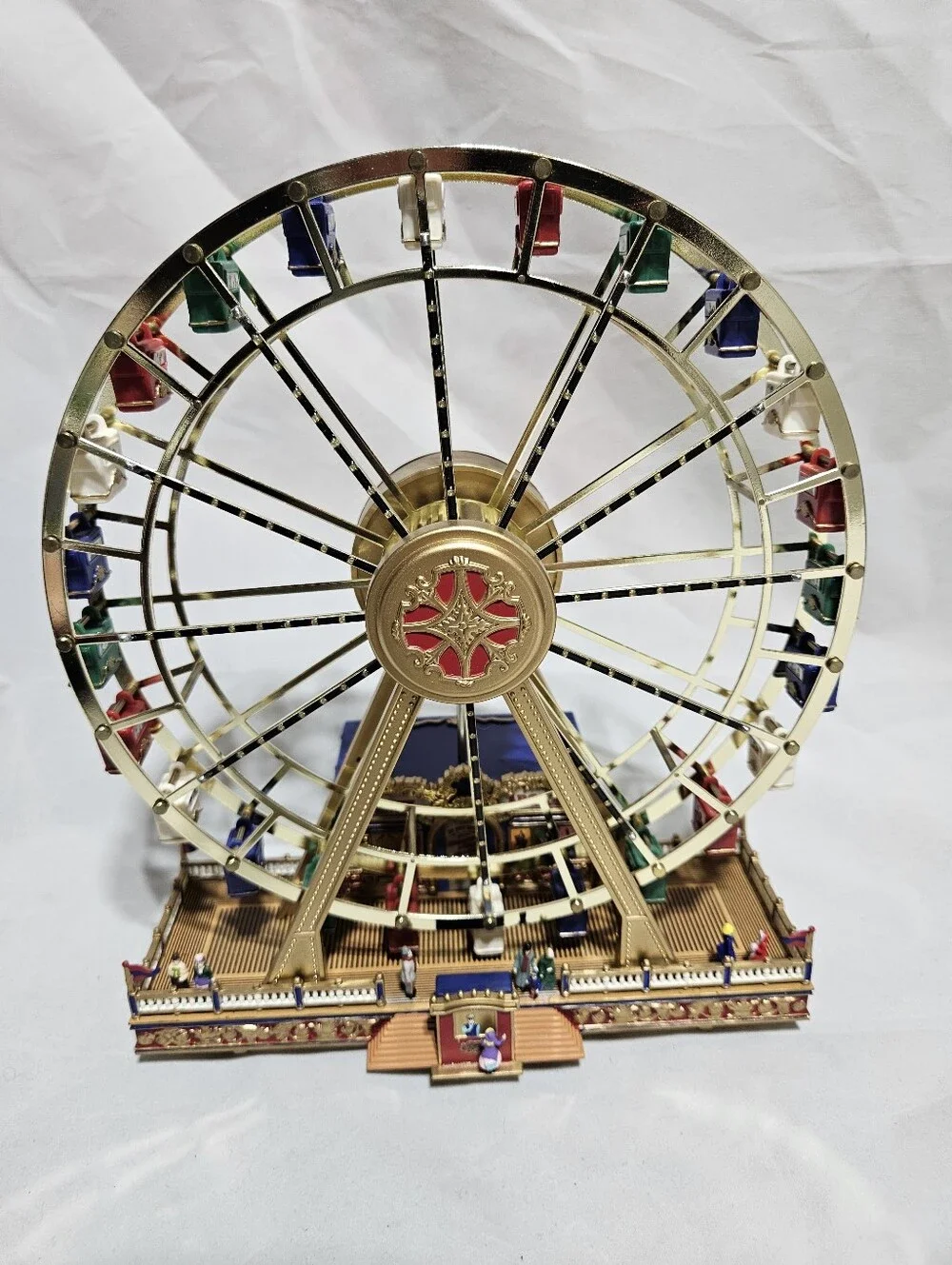 Gold Label Collection World's Fair Ferris Wheel - Gold & White